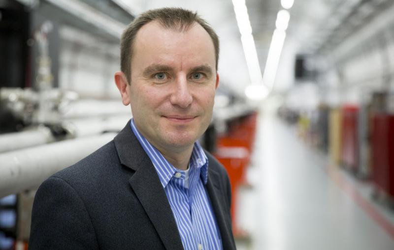 Portrait of Mike Dunne, associate lab director, Linac Coherent Light Source (LCLS)