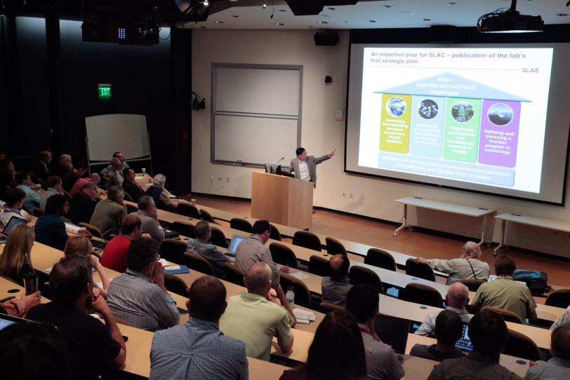 Image - SLAC Director Chi-Chang Kao discusses the lab's strategic plan during the LCLS/SSRL Annual Users' Meeting and Workshops. (SLAC National Accelerator Laboratory)