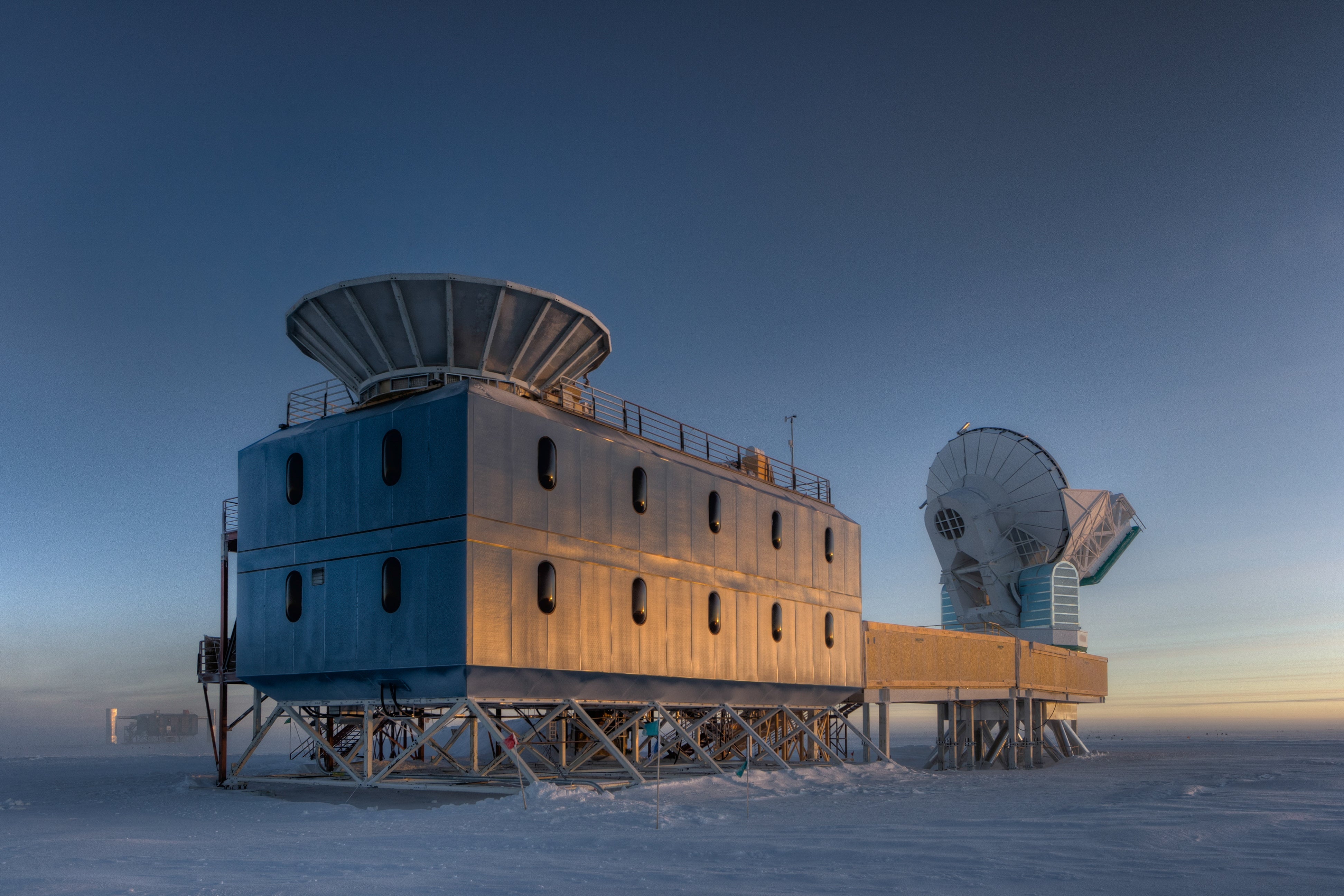 Антарктический научно исследовательский. Станция принцесса Элизабет Антарктида. Прогресс (антарктическая станция). Арктическая станция Амундсен-Скотт. Полярные и научные станции Антарктида.