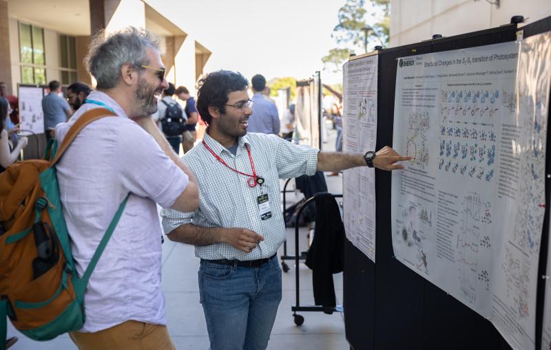 Participants present posters during the SSRL/LCLS Users’ Meeting at SLAC National Accelerator Laboratory
