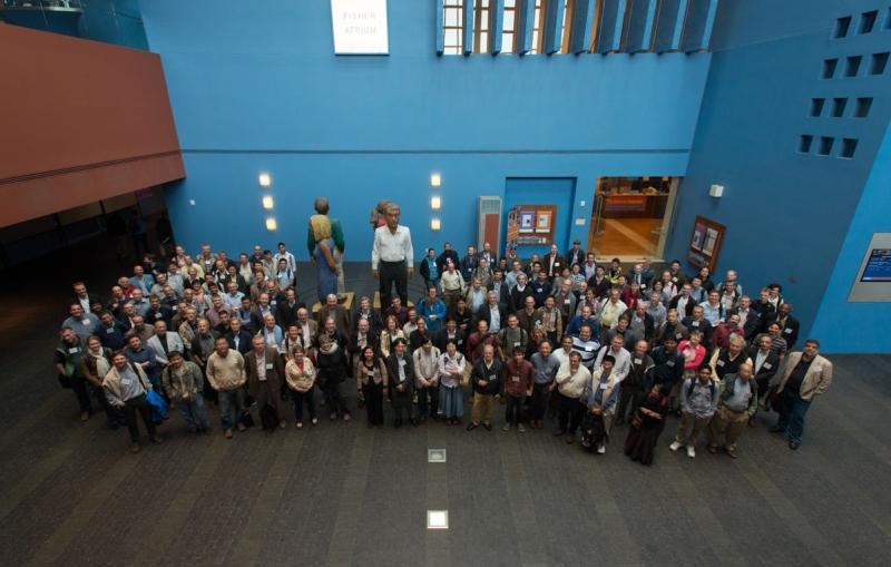 Some of the Lepton-Photon attendees gather for a group photo. (Matt Beardsley.)