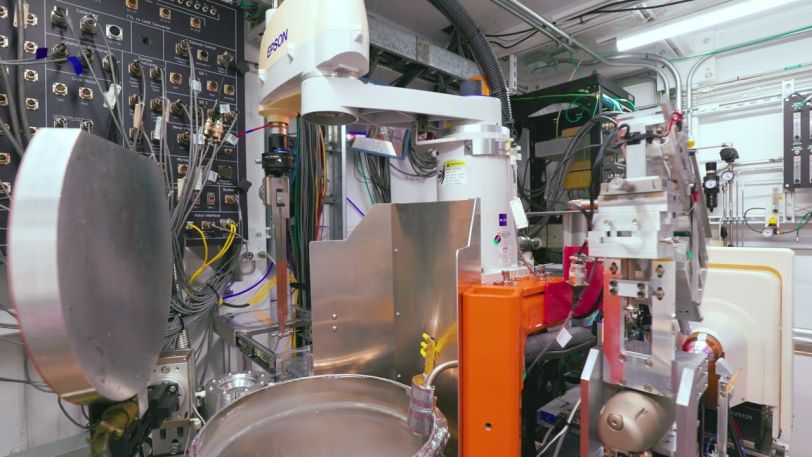 Stillframe of Robotic sample mounting system at SSRL video 12-1