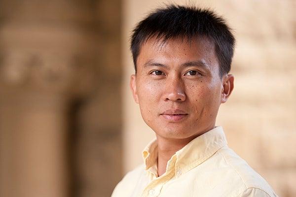 Photo - Yi Cui, a associate professor at SLAC and Stanford. (Stanford News Service)