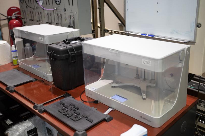 photo of SSRL's 3-D printers