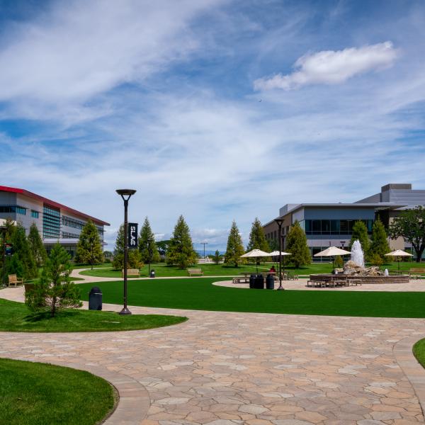 SLAC main quad, with the Science and User Support Building and the Arrillaga Science Center