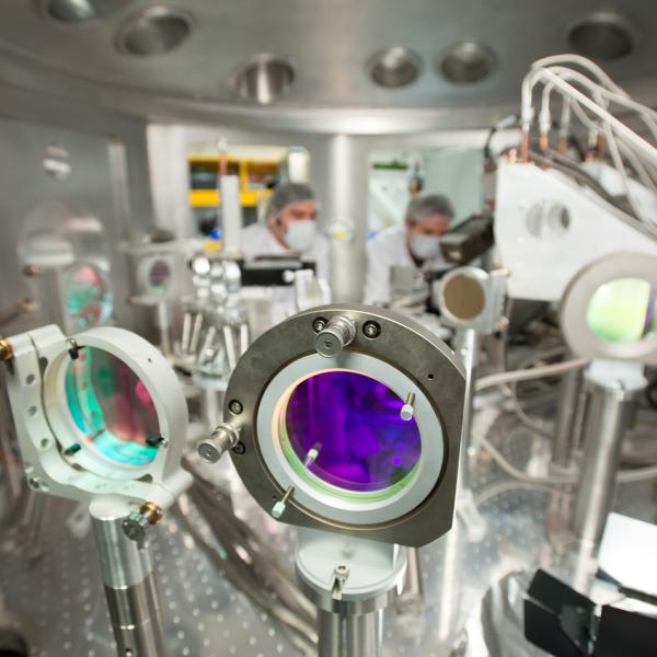 Scientists prepare for an experiment in the Matter in Extreme Conditions (MEC) chamber.