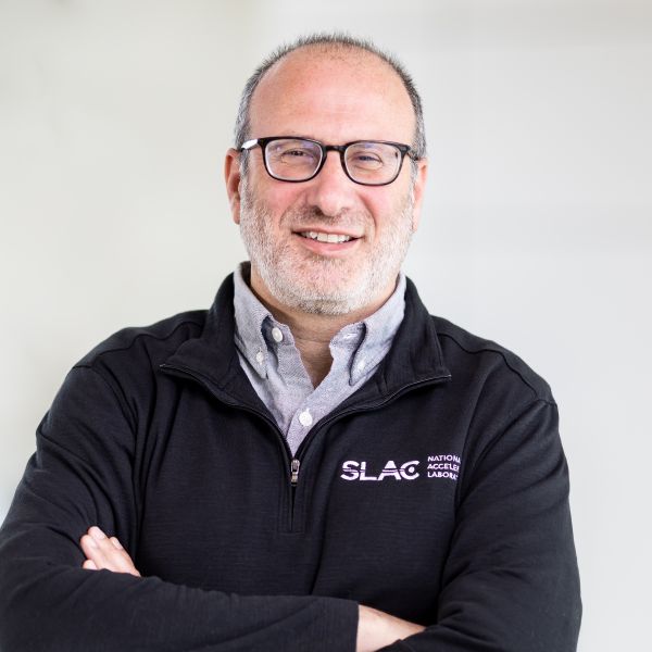 Alberto Salleo portrait