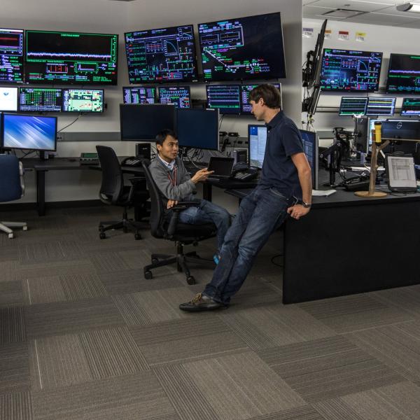 Yuantao Ding and Marc Guetg in the SLAC Control Room